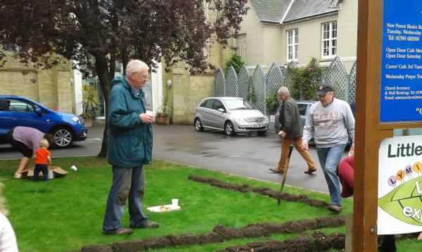 Lymington Rotary Crocus Planting